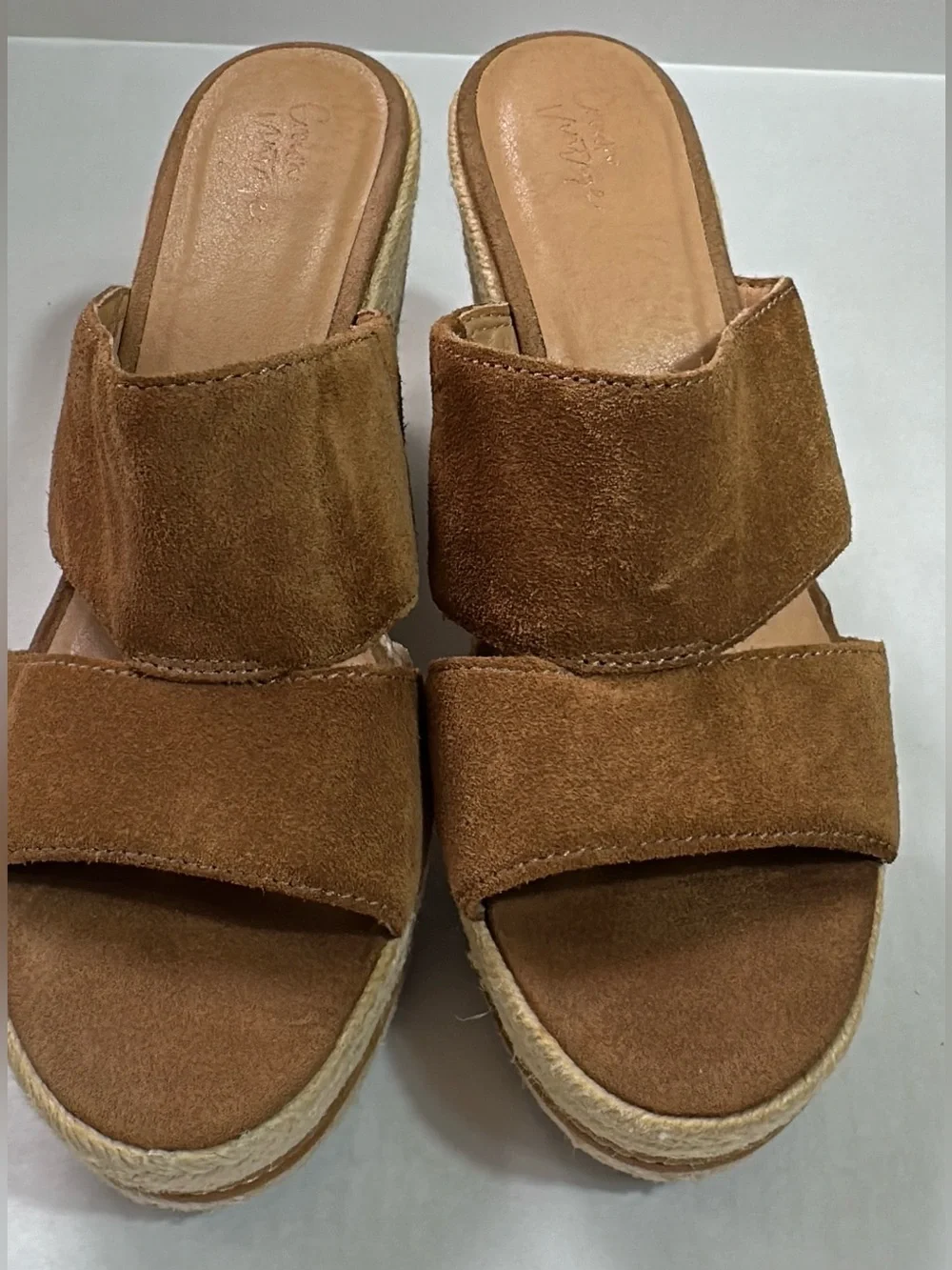 Crown Tan Suede Espadrille Platform Wedge Size 10